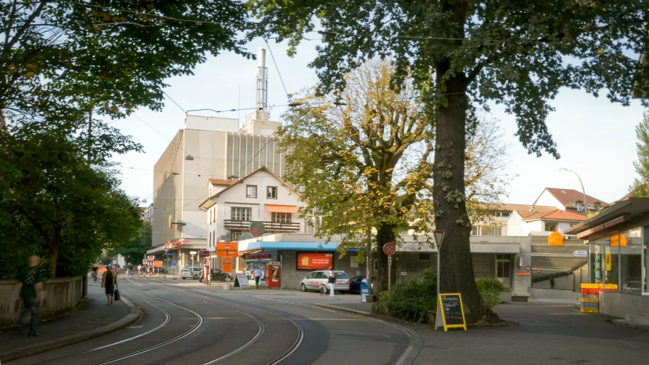 Brunnhof tram stop, Bern