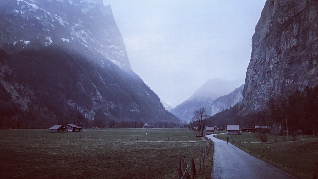 Murky weather in the Lauterbrunnen Valley