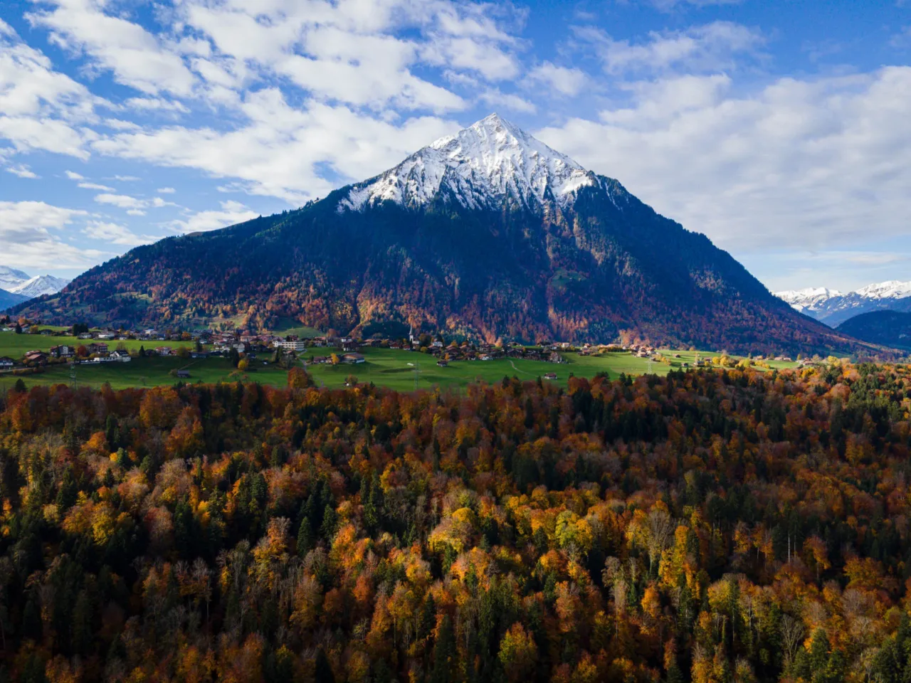 Niesen, Aeschi and Faulenseewald